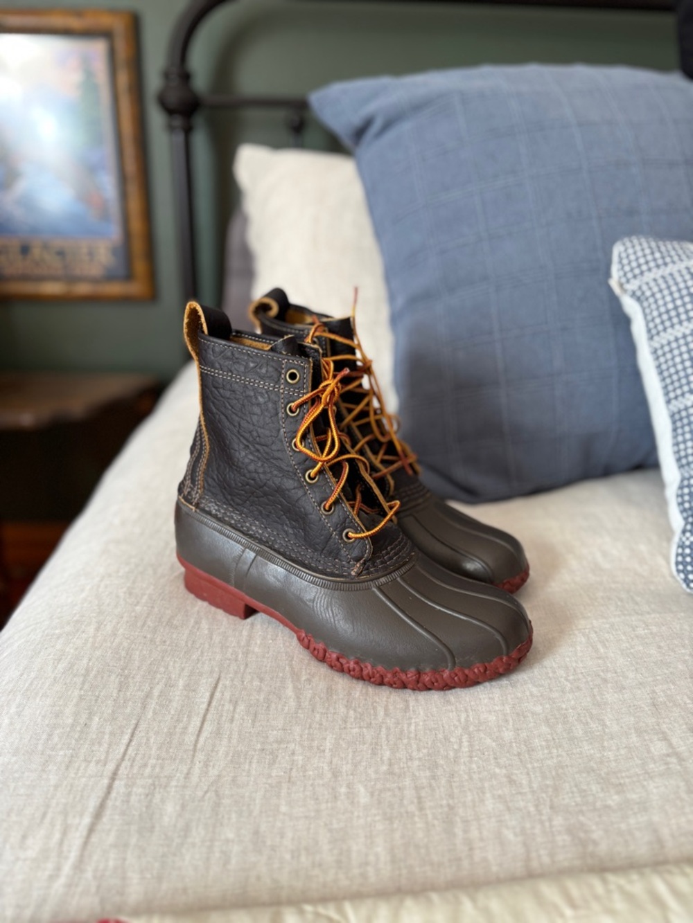 LL Bean Limited Edition Bison Dark Brown 8” Duck Boots Size 9N?